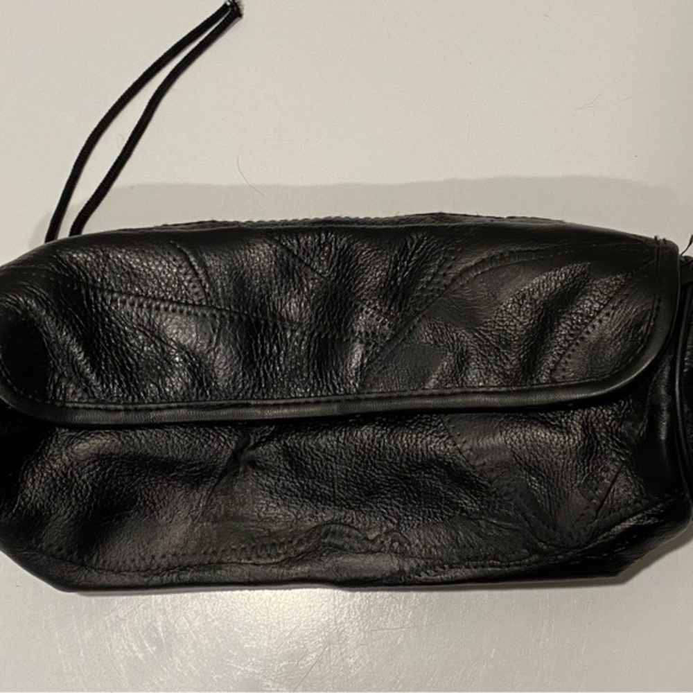 Black Buffalo Leather Windshield Bag